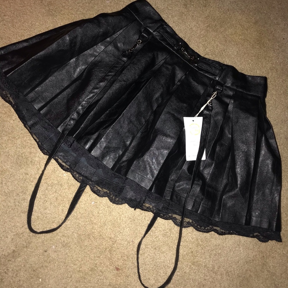 black leather skirt